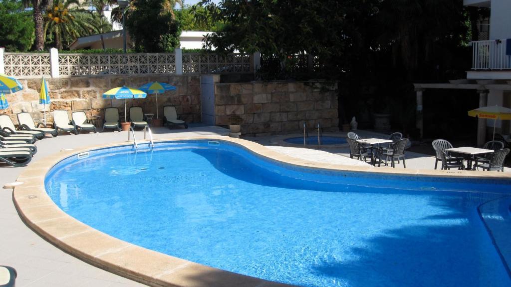 Ben-hur Aparthotel